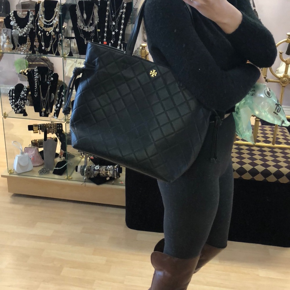 Current Tory Burch tote - Picture 5 of 5